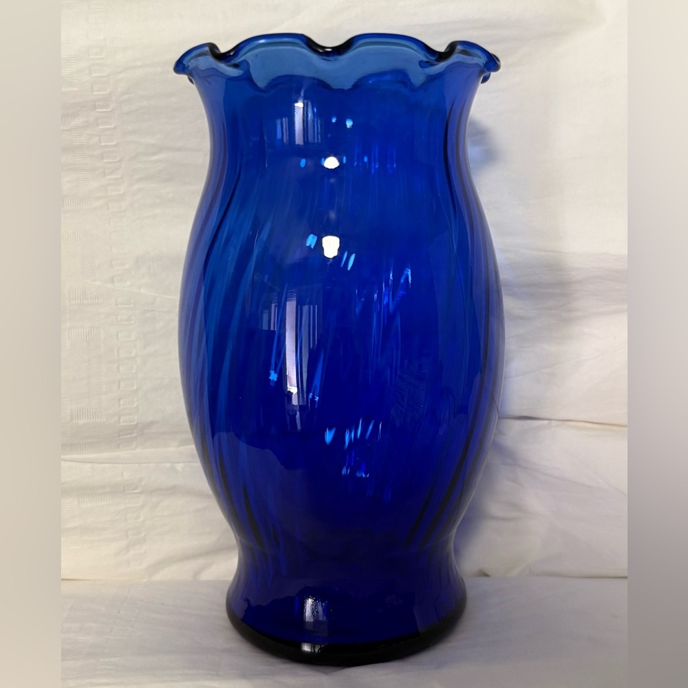 Cobalt Blue Hand Blown Swirl Art Glass Vase with a Ruffled Rim